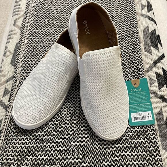 Olukai Pehuea Bright White Slip Ons Sz- 9.5 NWT - Picture 2 of 9